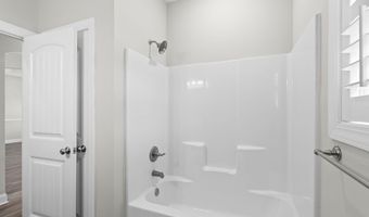 642 Sunny Pond Ln, Aynor, SC 29511