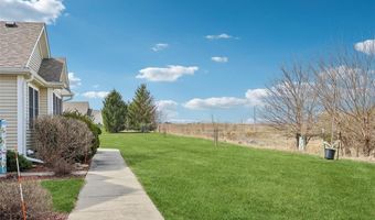 4255 Eisenhower Ln 17, Ames, IA 50010