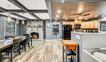 111 Elm Dr, Blakeslee, PA 18610