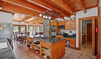 43630 Rainbow Ln, Angelus Oaks, CA 92305