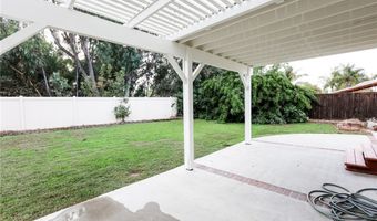 1657 Mission Meadows Dr, Oceanside, CA 92057
