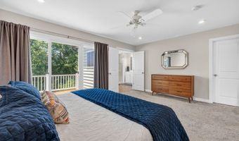8106 ZOE Pl, Alexandria, VA 22306