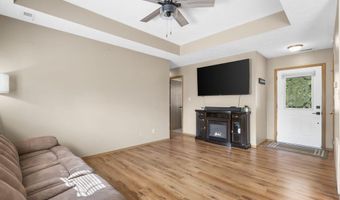 406 W Cline St, Aurora, MO 65605