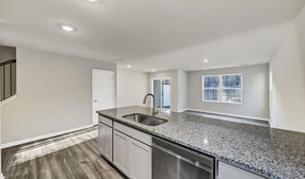 39 A Regent St, Camden, SC 29020