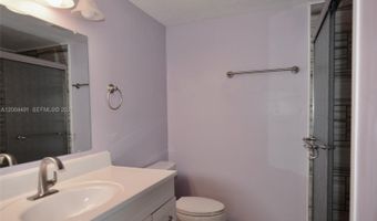 18220 Elmwood Dr, Alva, FL 33920
