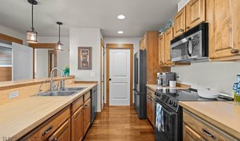 1052 Flanders Crk, Bozeman, MT 59718