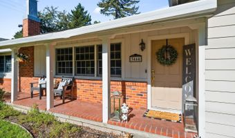 3464 Wallace Rd, Santa Rosa, CA 95404
