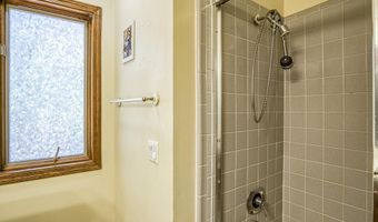 4 Monovar Ln, Hot Springs Village, AR 71909