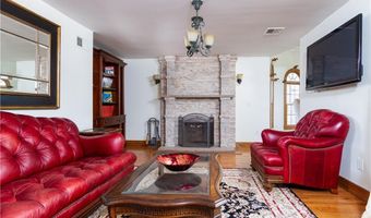 10 Ridge Rd, Newport, RI 02840