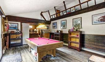 829 Townsend Cresent W St, Algonac, MI 48001