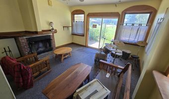 150 South St, Akron, IA 51001