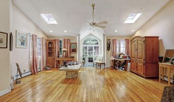 185 Monmouth Ave, Atlantic Highlands, NJ 07716