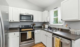 13 Elkhorn Ct, Adairsville, GA 30103