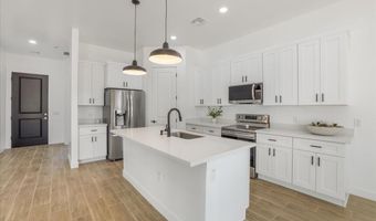 1225 N IRONWOOD Dr, Apache Junction, AZ 85120