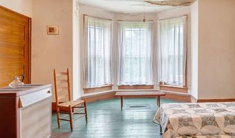 3789 Spring Valley Rd, Alderson, WV 24910