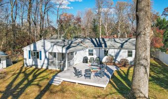 595 PINEWOOD Dr, Annapolis, MD 21401