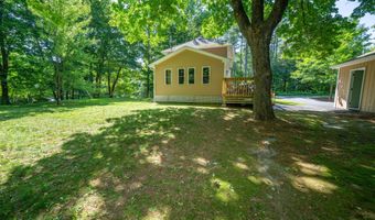 15 Marsh Rd, Belfast, ME 04915