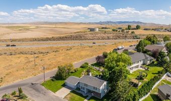 650 Highland St, American Falls, ID 83211