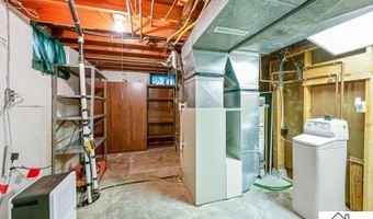 1614 Gateway Dr, Albert Lea, MN 56007