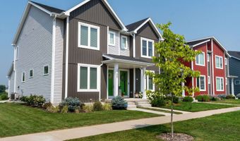 2700 Spark St, Fitchburg, WI 53711