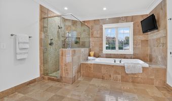 9715 SINGLETON Dr, Bethesda, MD 20817