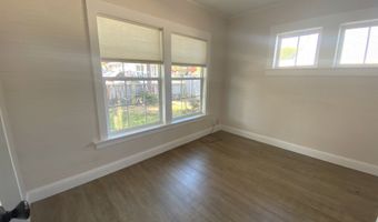 543 SPRUCE St, Brookings, OR 97415