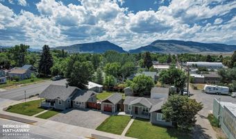 719 16th St, Cody, WY 82414
