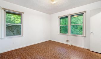 121 John Christopher Dr, Alpharetta, GA 30009