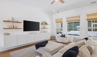 307 Station Pkwy, Bluffton, SC 29910