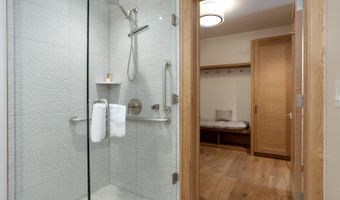 1 Waterfront 105, Avon, CO 81620