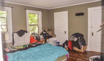 40 Chapel St, Augusta, ME 04330