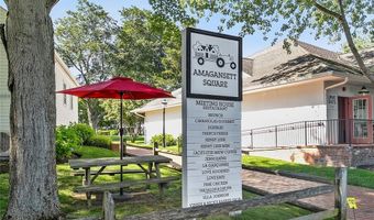 37 Gilberts Path, Amagansett, NY 11930