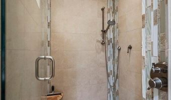 562 Blackhawk Rd, Boulder, CO 80303