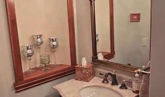 918 Oak, Woodstock, GA 30189