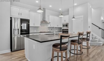 21554 E 59th Dr, Aurora, CO 80019