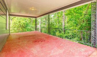 364 Pearson Dr, Asheville, NC 28801
