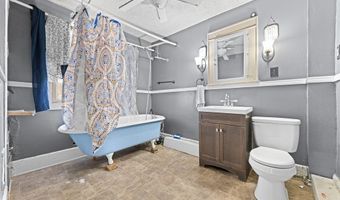 838 Wright Ave, Alliance, OH 44601