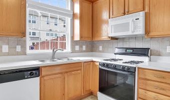 44480 WATERTOWN Ter, Ashburn, VA 20147