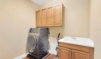 6420 SEASOUND Dr, Apollo Beach, FL 33572