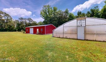 708 N Sunset St, Atkinson, NC 28421