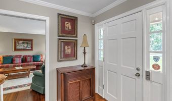 2518 E Doublegate Dr, Albany, GA 31721