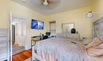 14 Bayard St, Boston, MA 02134