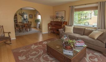 13207 Pinehurst Ave NE, Albuquerque, NM 87111
