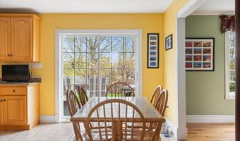 34 Goldsbury Woods Rd, Barre, VT 05641