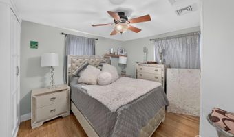345 Woodruff Ave, Avenel, NJ 07001