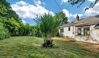 211 Shaker Rd, Albany, NY 12211