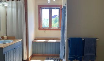 303 BOLTON Rd, Cabot, VT 05647