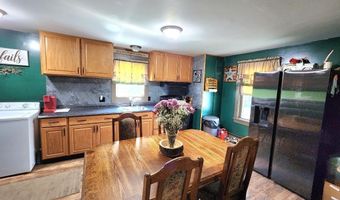 18 Demers St, Berlin, NH 03570