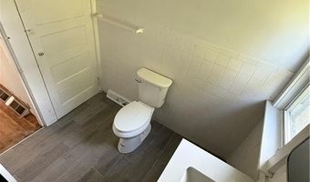 3865 Old Post Rd, Charlestown, RI 02813