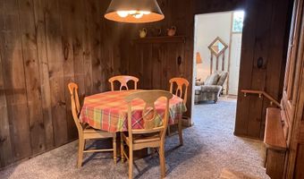 216 Washington Ave W, Albia, IA 52531